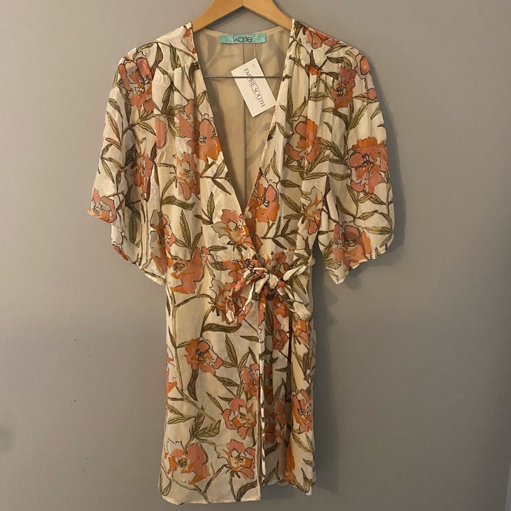 Karlie Velvet wrap dress. NWT small